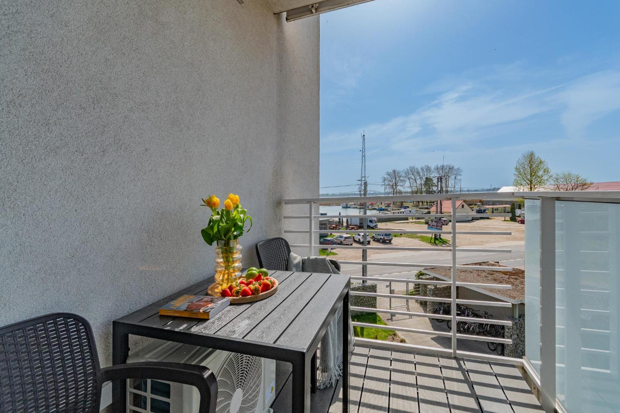 Apartamenty Mierzeja - Marina, Katy Rybackie, 100 M Od Zalewu Wislanego Exterior foto